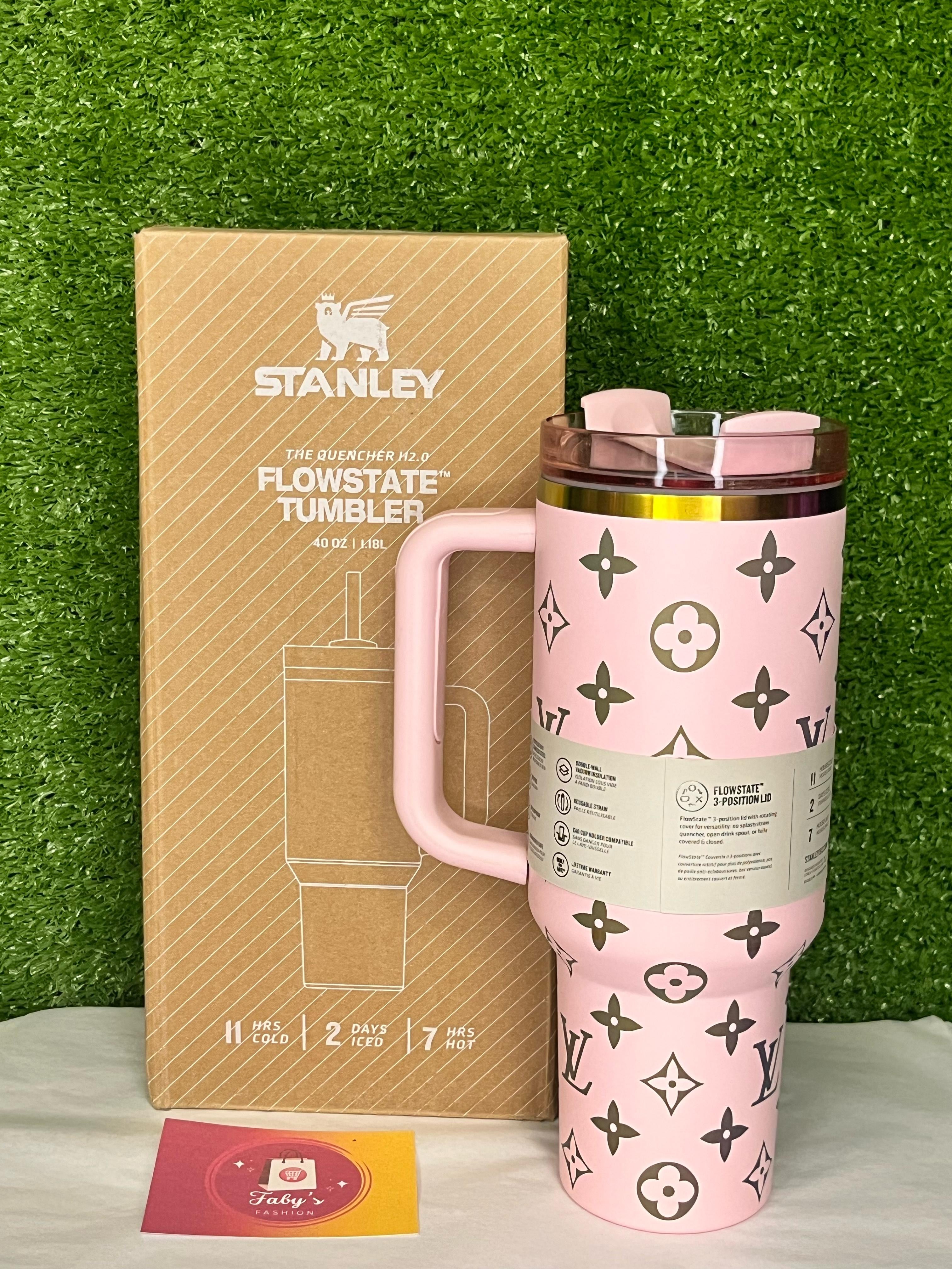 LV Stanley
Visitar 
Tumbler 40oz